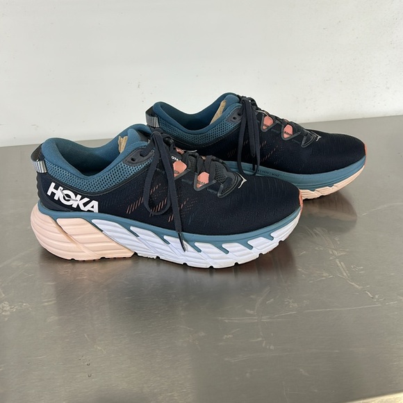 Hoka One One Shoes - Hoka One One Gaviota 3 Womens running shoe.  Size 9 1/2